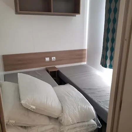 Kemping Mobile-home 8 Couchages Les Mathes